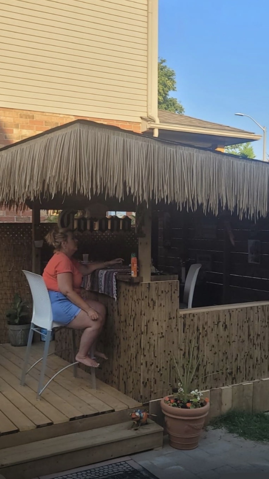 Tiki bar with outdoor seating